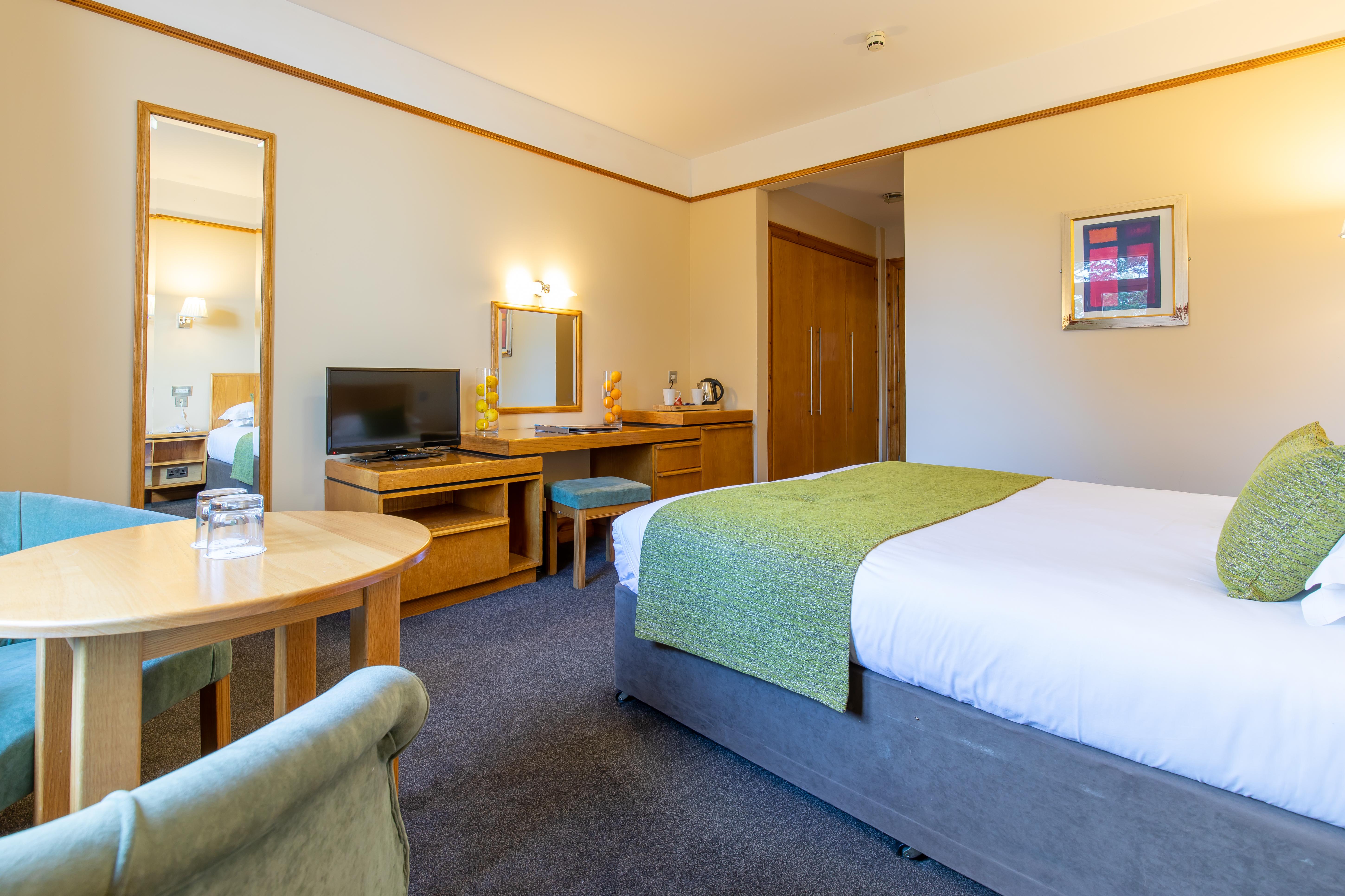 Tullamore Court Hotel Eksteriør bilde