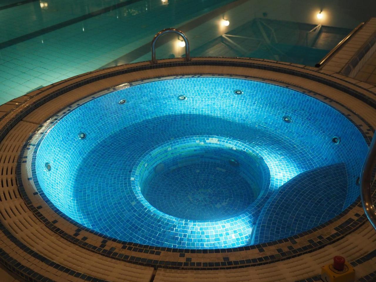 Tullamore Court Hotel Eksteriør bilde